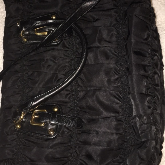 PRADA - Picture 11 of 16